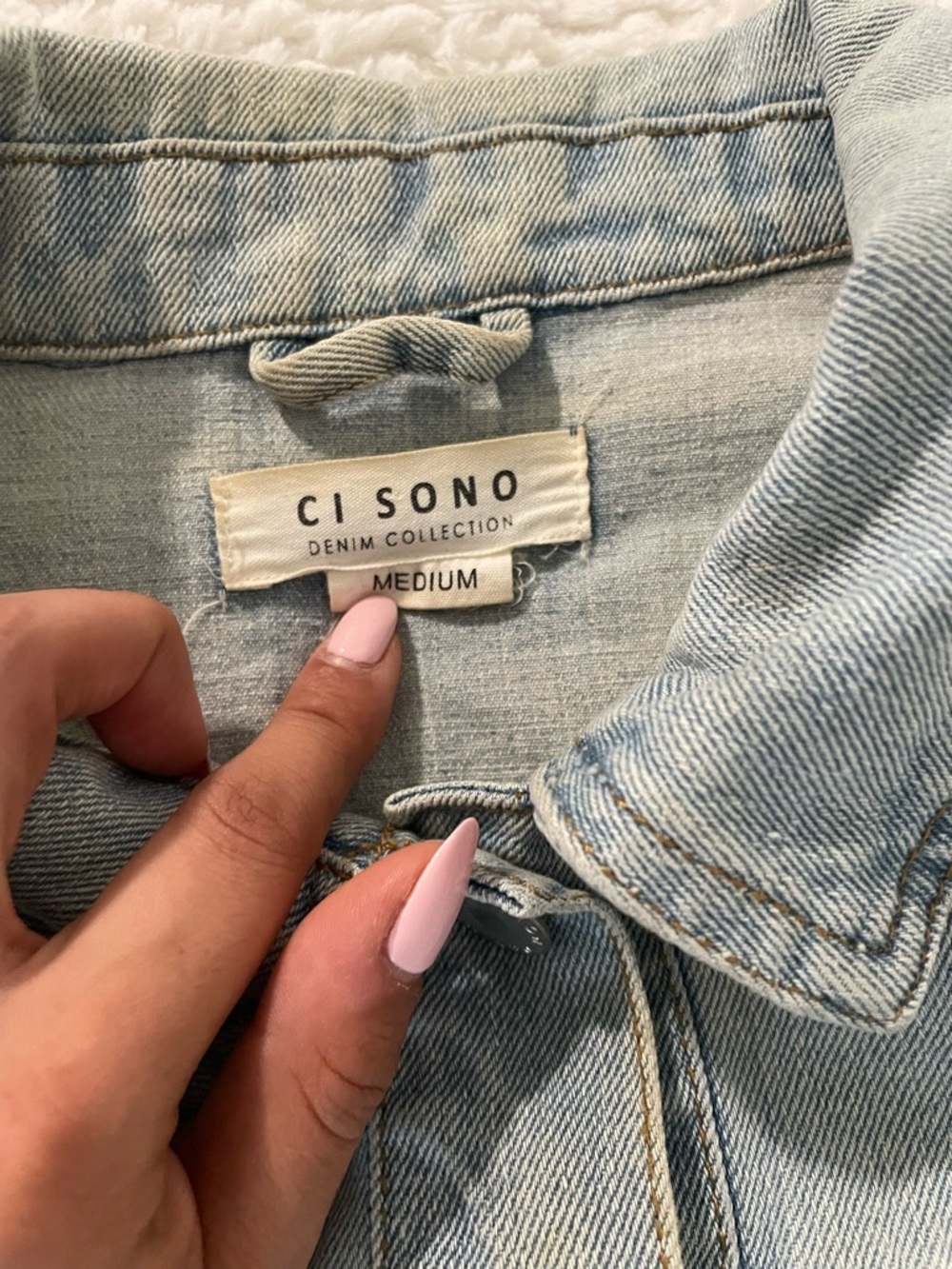 CI SONO Light Blue Denim Jean Jacket | Classic Button-Front Jean Jacket - Picture 8 of 16